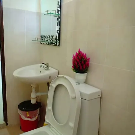 Gambang Homestay Banglomuslim Kuantan Exterior photo