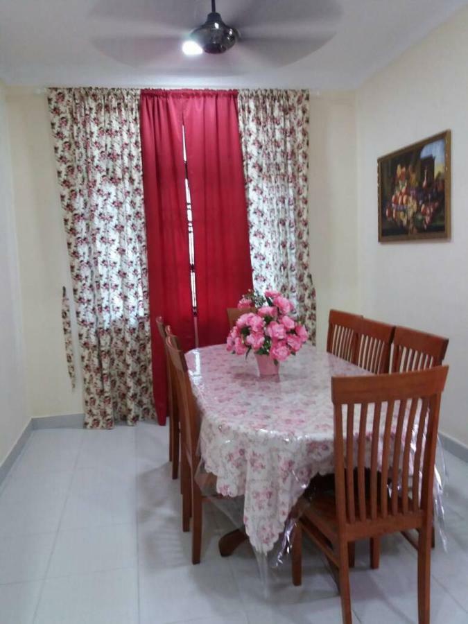 Holiday home Gambang Banglomuslim *